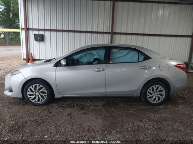 2T1BURHE9JC120064 Toyota COROLLA LE