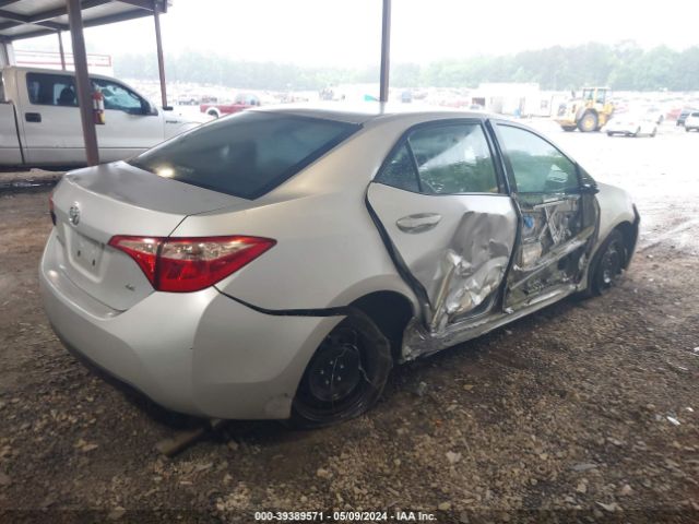 2T1BURHE9JC120064 Toyota COROLLA LE