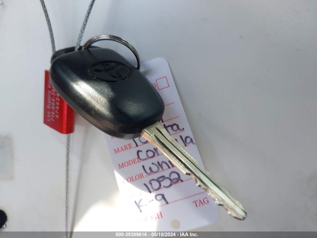 Toyota COROLLA LE 2017 5YFBURHE2HP651052 Image 11