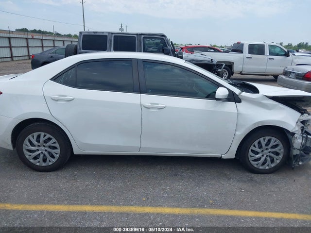 Toyota COROLLA LE 2017 5YFBURHE2HP651052 Image 13