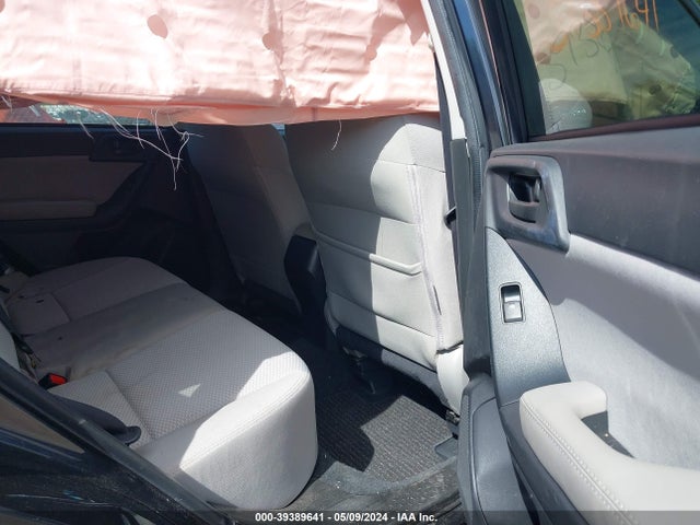 Subaru Forester 2.5i Premium 2016 JF2SJADC0GH488492 Image 8