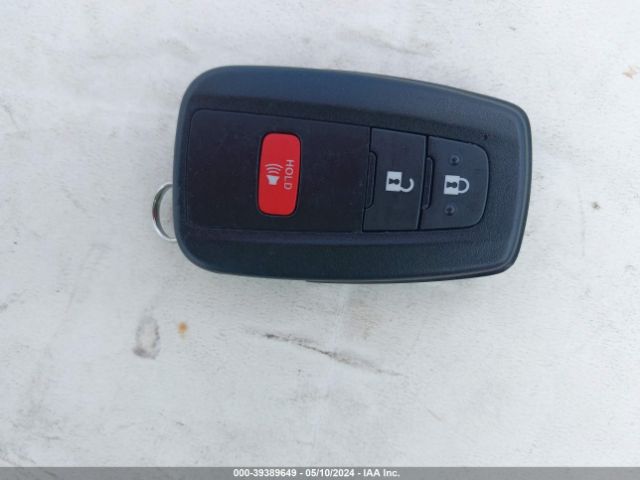 NMTKHMBX4NR143166 Toyota C-HR XLE