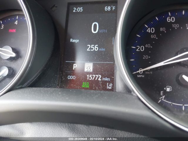 NMTKHMBX4NR143166 Toyota C-HR XLE