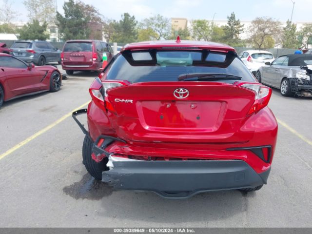 NMTKHMBX4NR143166 Toyota C-HR XLE