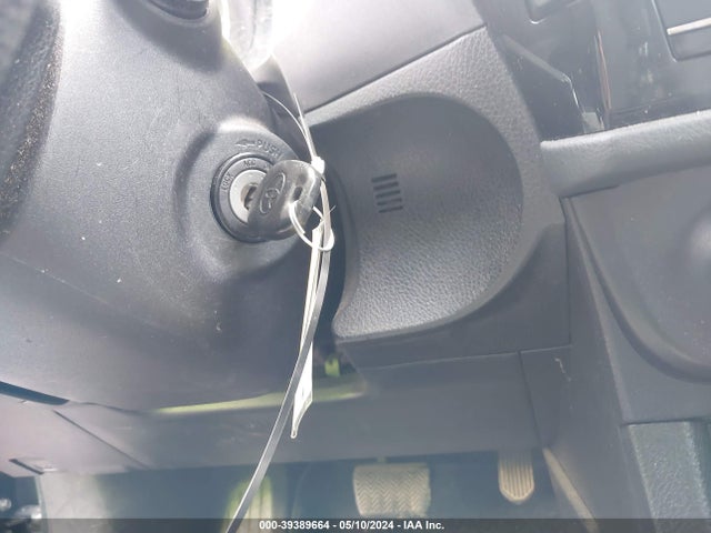 Toyota COROLLA L 2016 5YFBURHE2GP507080 Image 11