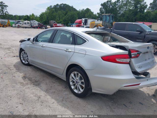 3FA6P0MU2KR136951 Ford Fusion Hybrid Sel