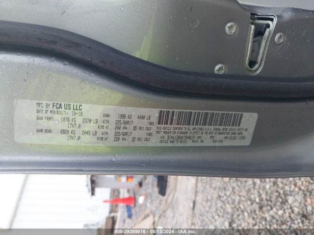 3C4NJCBBXKT649619 Jeep Compass Sun And Wheel Fwd