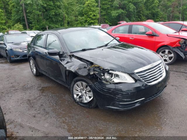 39389817 :رقم المزاد ، 1C3CCBAB4EN146447 vin ، 2014 Chrysler 200 Lx مزاد بيع