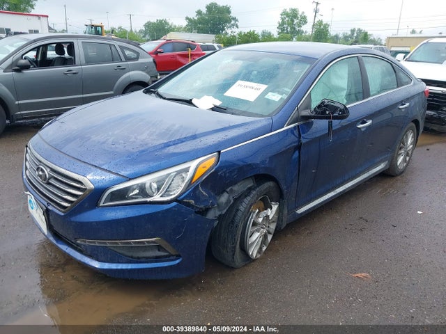 Hyundai Sonata Limited 2015 5NPE34AF1FH198462 Image 2