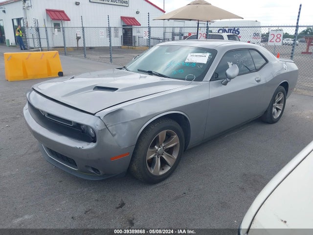 Dodge Challenger Sxt 2018 2C3CDZAG0JH242063 Image 2