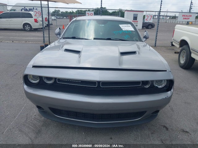 Dodge Challenger Sxt 2018 2C3CDZAG0JH242063 Image 6