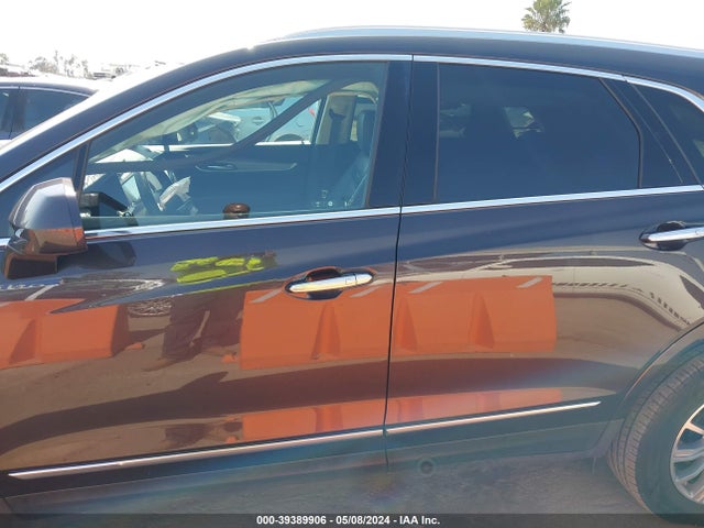 1GYKNCRS3JZ248069 Cadillac XT5 LUXURY