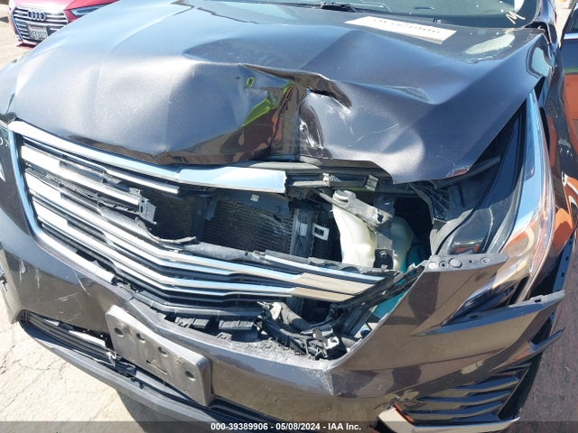 1GYKNCRS3JZ248069 Cadillac XT5 LUXURY
