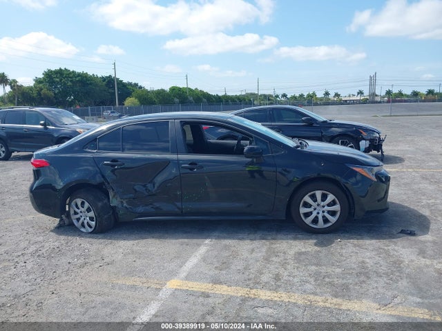 Toyota COROLLA LE 2022 5YFEPMAE2NP361830 Image 12