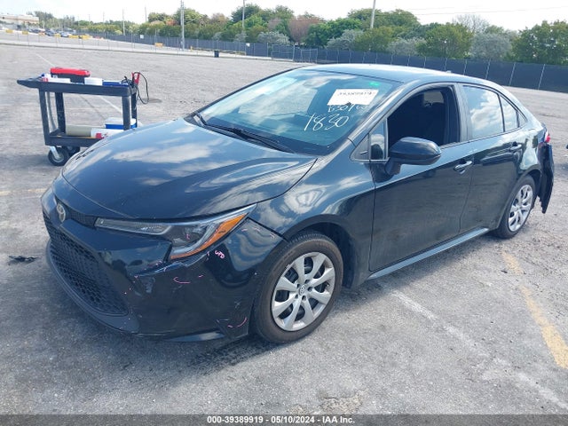 Toyota COROLLA LE 2022 5YFEPMAE2NP361830 Image 2