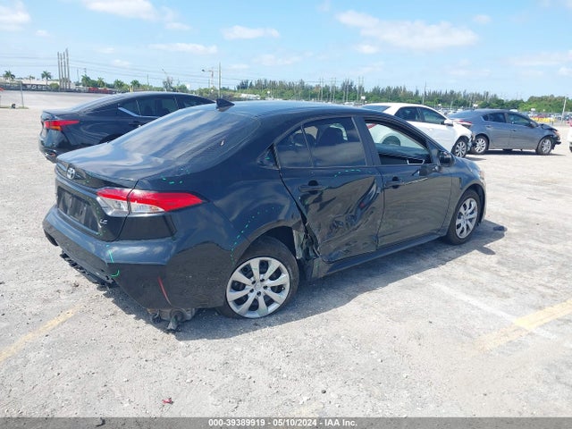 Toyota COROLLA LE 2022 5YFEPMAE2NP361830 Image 4