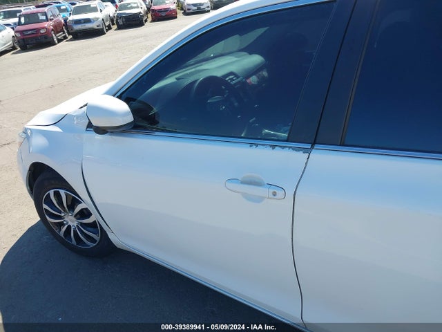 Toyota CAMRY LE 2015 4T4BF1FK4FR490113 Image 6