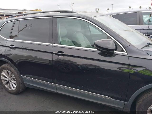 3VV3B7AX3JM175497 Volkswagen Tiguan 2.0t Se/2.0t Sel