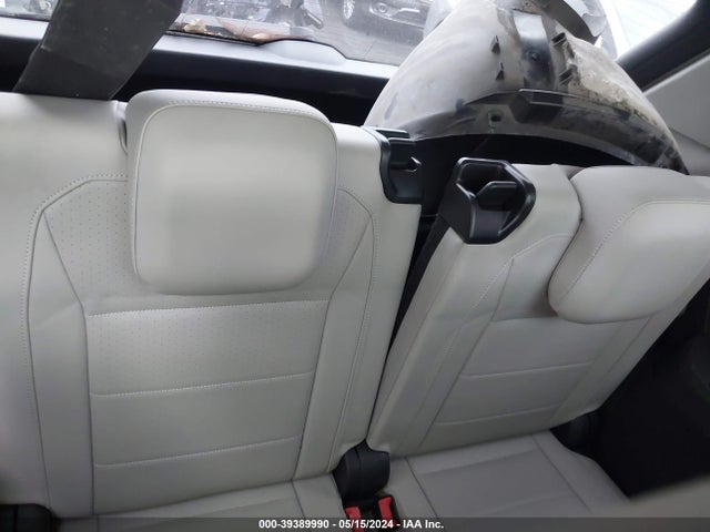 3VV3B7AX3JM175497 Volkswagen Tiguan 2.0t Se/2.0t Sel