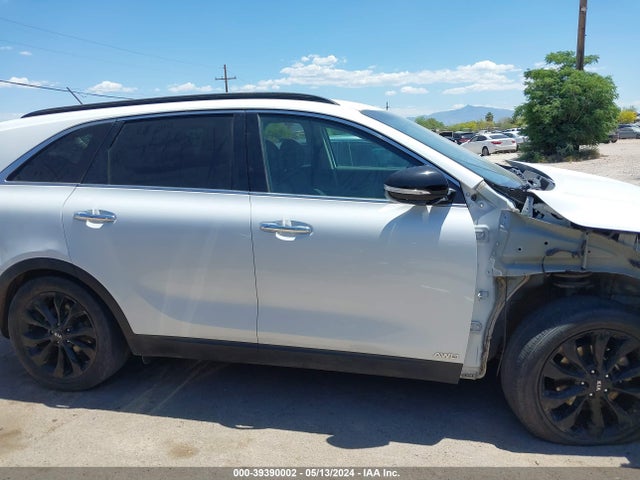 KIA Sorento 3.3l S 2019 5XYPGDA51KG593909 Image 13