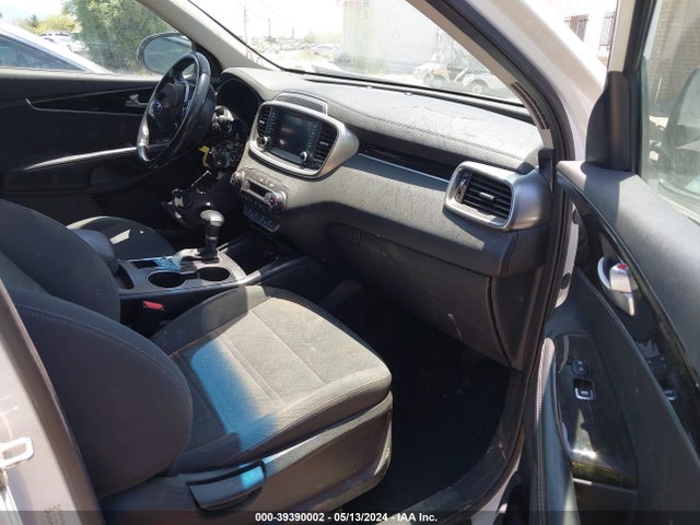 KIA Sorento 3.3l S 2019 5XYPGDA51KG593909 Image 5