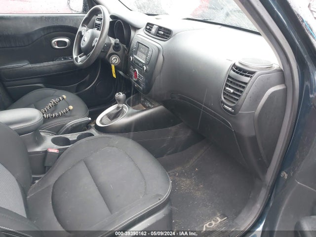 KIA SOUL + 2017 KNDJP3A5XH7447496 Image 5
