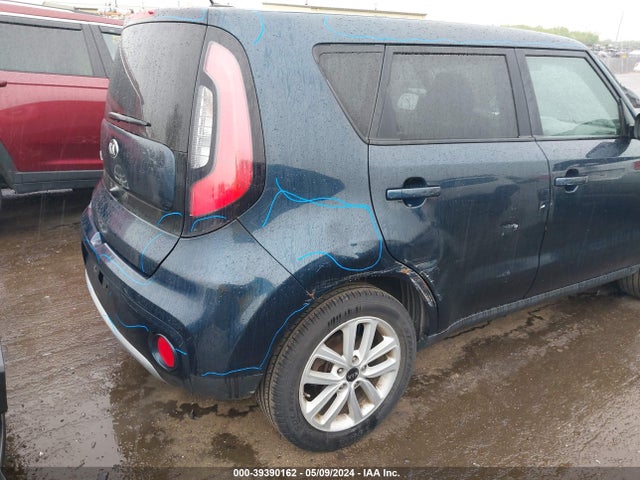 KIA SOUL + 2017 KNDJP3A5XH7447496 Image 6