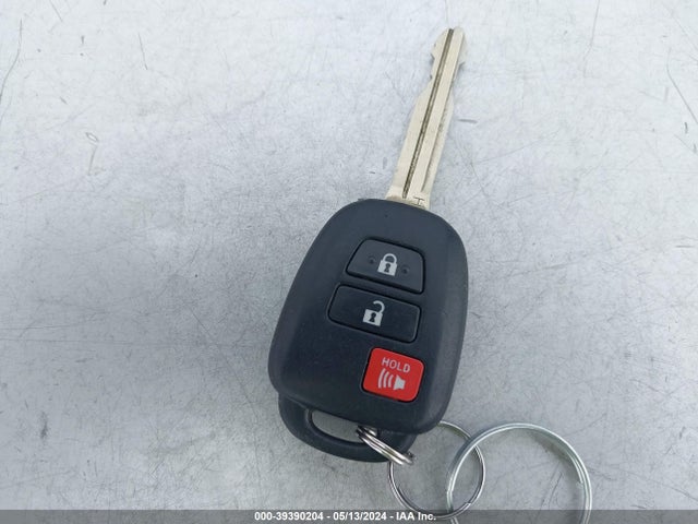 Toyota RAV4 LE 2015 2T3ZFREV1FW175327 Image 11