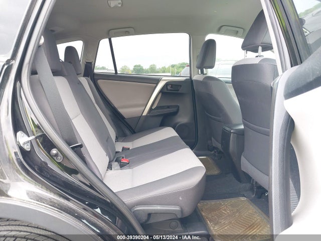 Toyota RAV4 LE 2015 2T3ZFREV1FW175327 Image 8