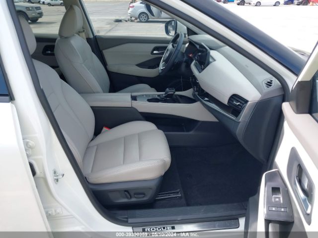 5N1BT3CA2PC777421 Nissan Rogue Sl Fwd