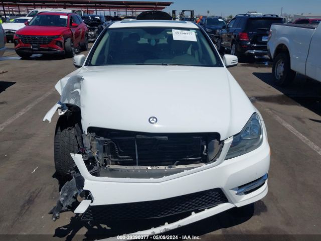 WDDGF4HB3EG221915 Mercedes-Benz C 250 Luxury/sport
