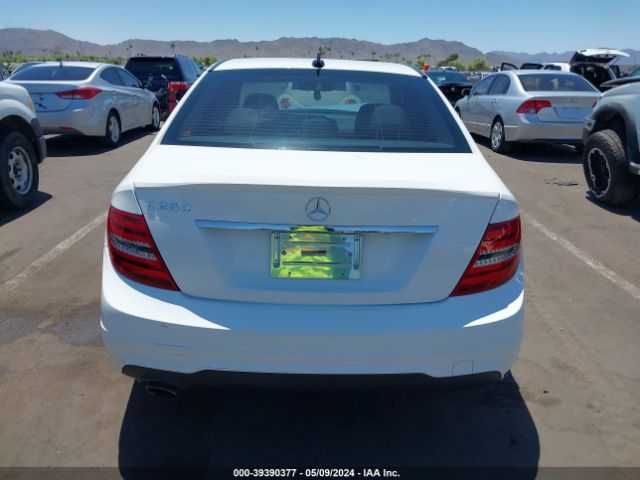 WDDGF4HB3EG221915 Mercedes-Benz C 250 Luxury/sport