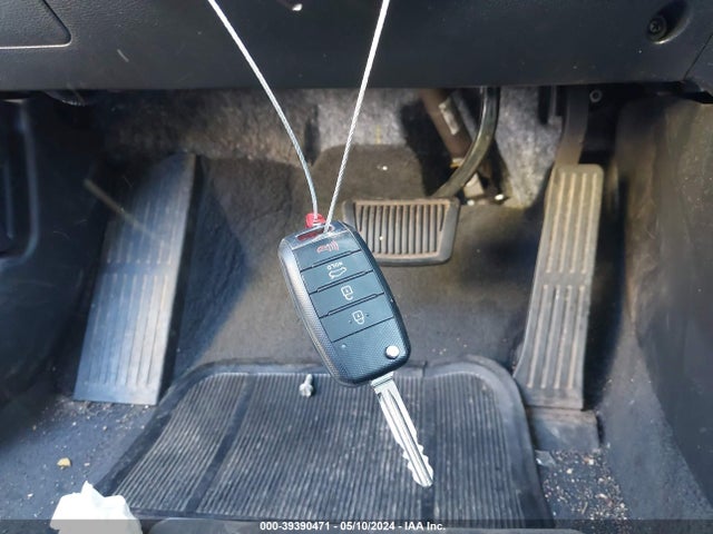 KIA FORTE LX 2018 3KPFK4A72JE190660 Image 11