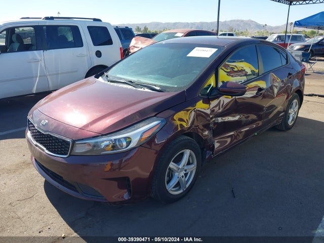 KIA FORTE LX 2018 3KPFK4A72JE190660 Image 2