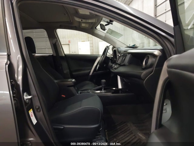 Toyota Rav4 Xle 2016 JTMRFREV3GJ086732 Image 5