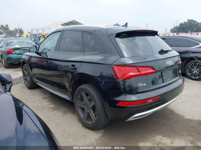 WA1ANAFY6J2223331 Audi Q5 2.0t Premium/2.0t Tech Premium