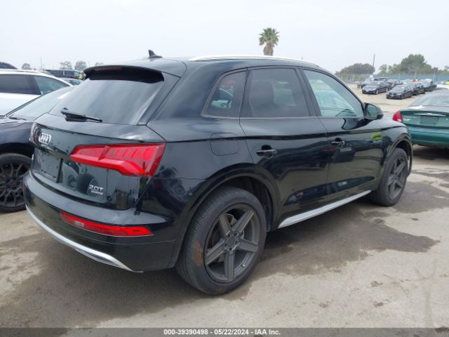 WA1ANAFY6J2223331 Audi Q5 2.0t Premium/2.0t Tech Premium