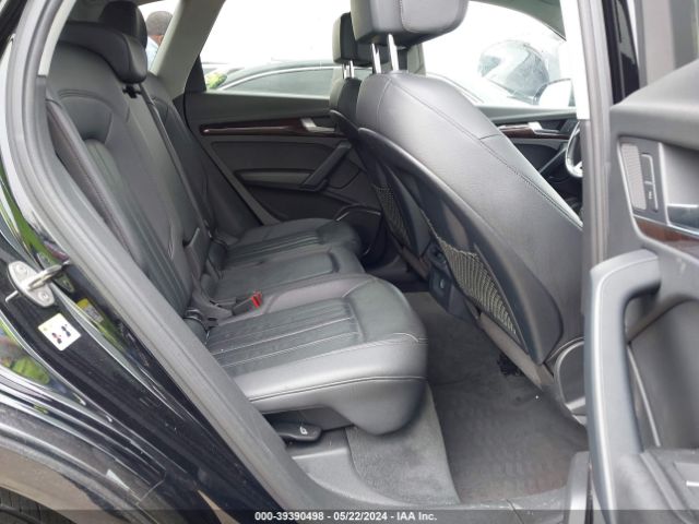 WA1ANAFY6J2223331 Audi Q5 2.0t Premium/2.0t Tech Premium