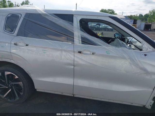 JA4J4TA87NZ019978 Mitsubishi Outlander Es 2.5 S-awc