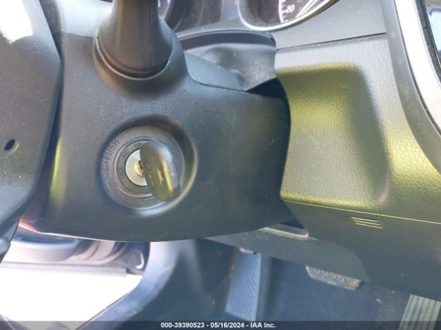 4T1G11AK3LU884526 Toyota CAMRY SE