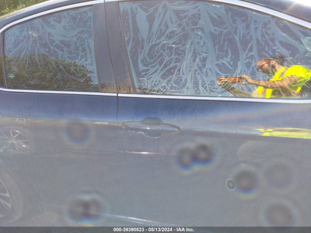 4T1G11AK3LU884526 Toyota CAMRY SE