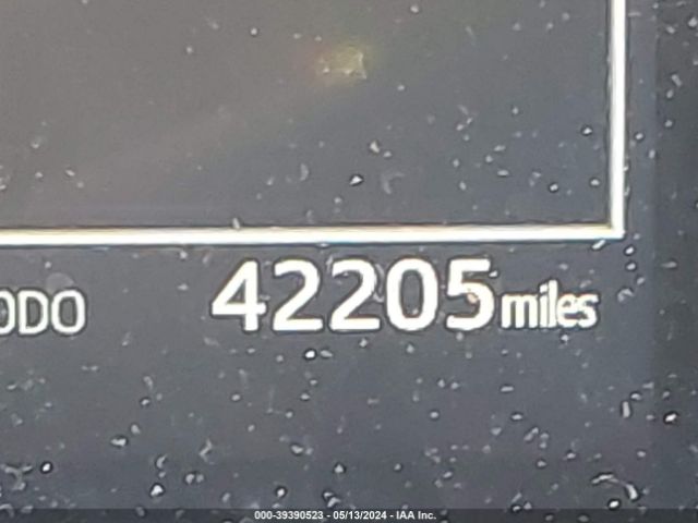 4T1G11AK3LU884526 Toyota CAMRY SE