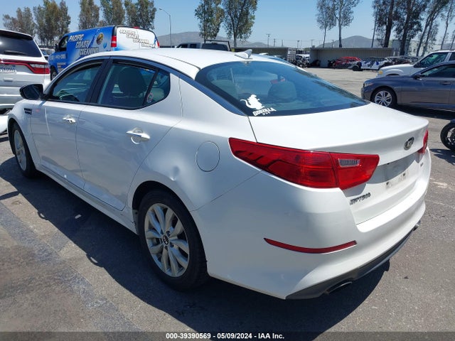 KIA Optima Lx 2015 KNAGM4A76F5618180 Image 3