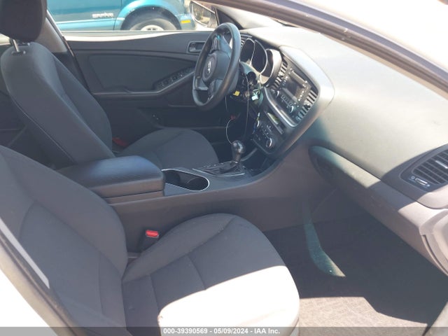 KIA Optima Lx 2015 KNAGM4A76F5618180 Image 5