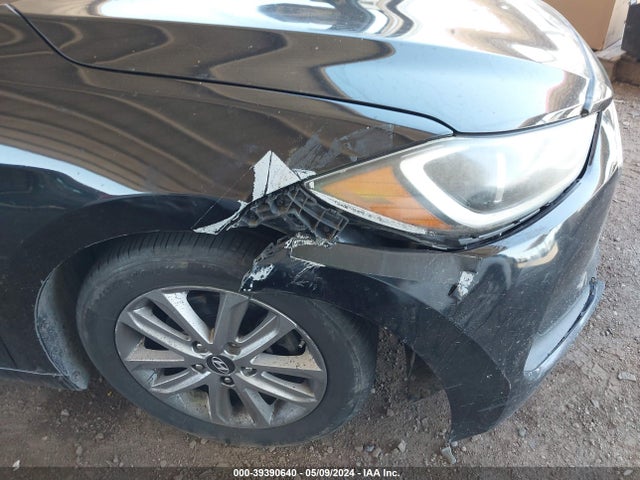 Hyundai ELANTRA SE 2017 5NPD84LF5HH013794 Image 12