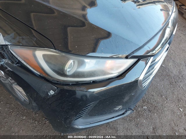 Hyundai ELANTRA SE 2017 5NPD84LF5HH013794 Image 13