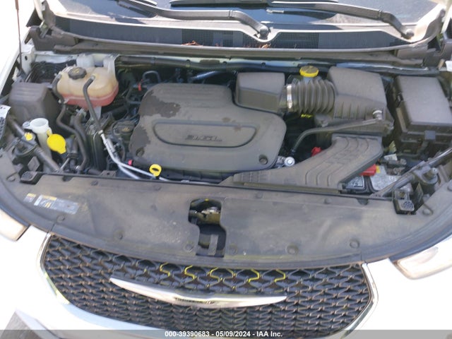 2C4RC1BG2NR168590 Chrysler Pacifica Touring L