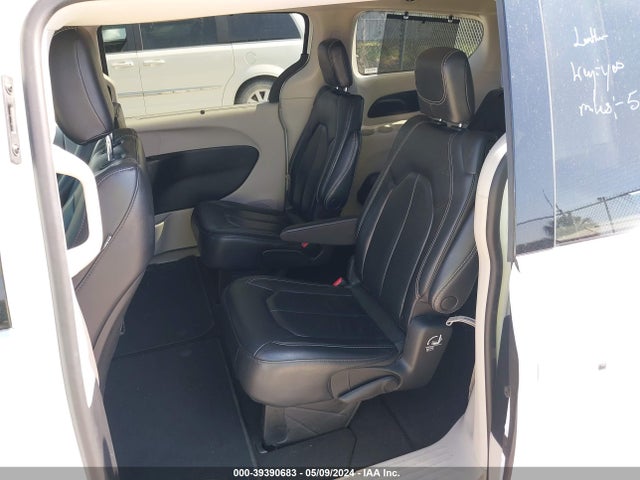 2C4RC1BG2NR168590 Chrysler Pacifica Touring L