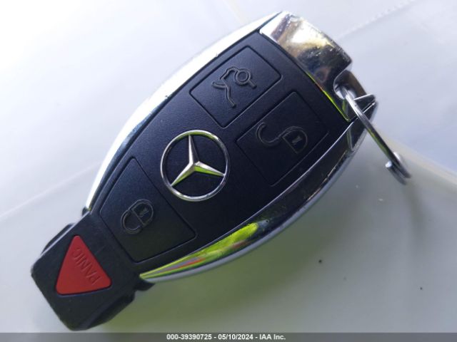 WDCGG5HB8FG424940 Mercedes-Benz GLK 350