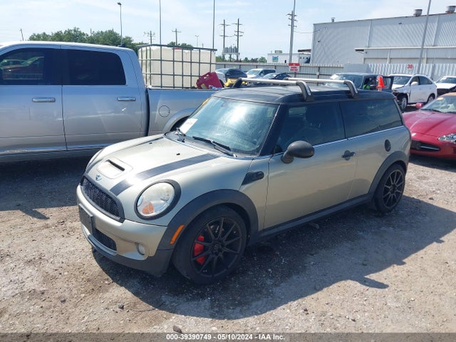 2008 MINI COOPER S CLUBMAN WMWMM33538TP87869 Photo 1